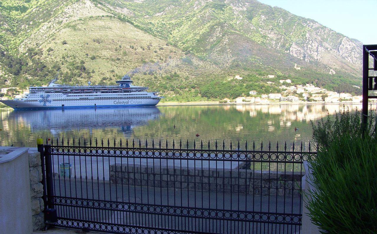 Melodia Del Mare 2 Apartment Kotor Ngoại thất bức ảnh